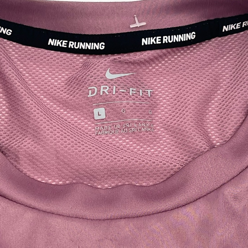 Nike Dry Fit Womens plum pink Racerback Running Athletic tank top -L lightweight - Picture 2 of 4